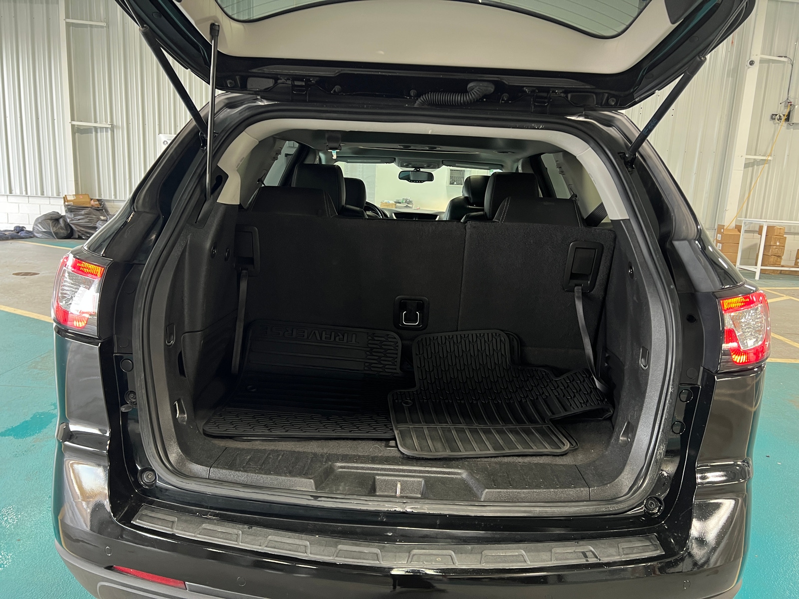 Thumbnail: 2016 Chevrolet Traverse - 6