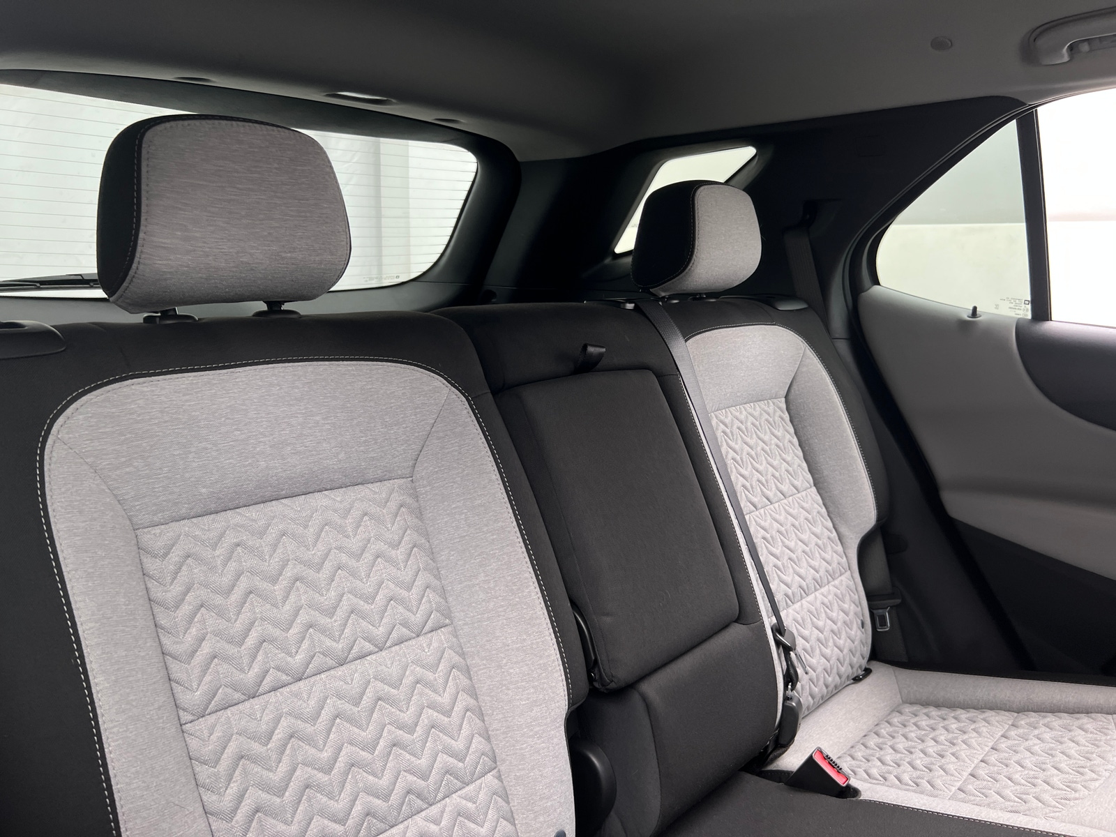 Thumbnail: 2022 Chevrolet Equinox - 6