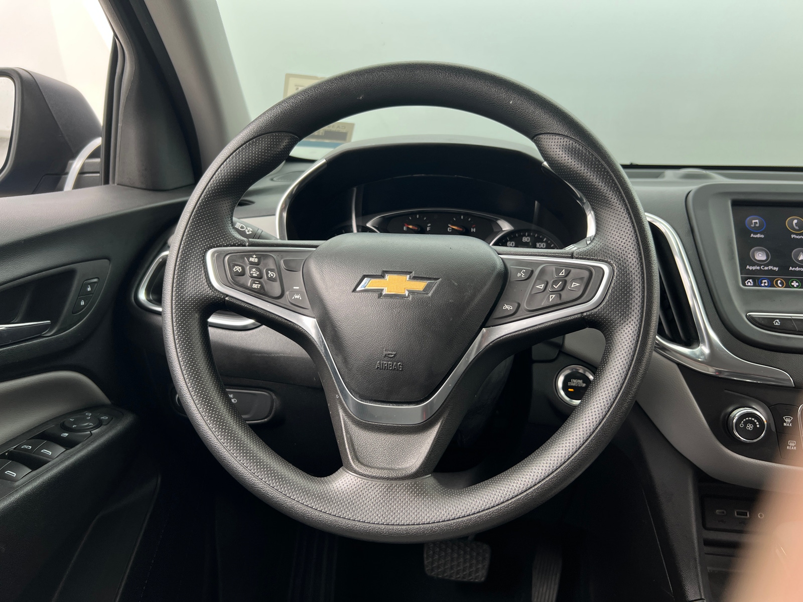 Thumbnail: 2022 Chevrolet Equinox - 5