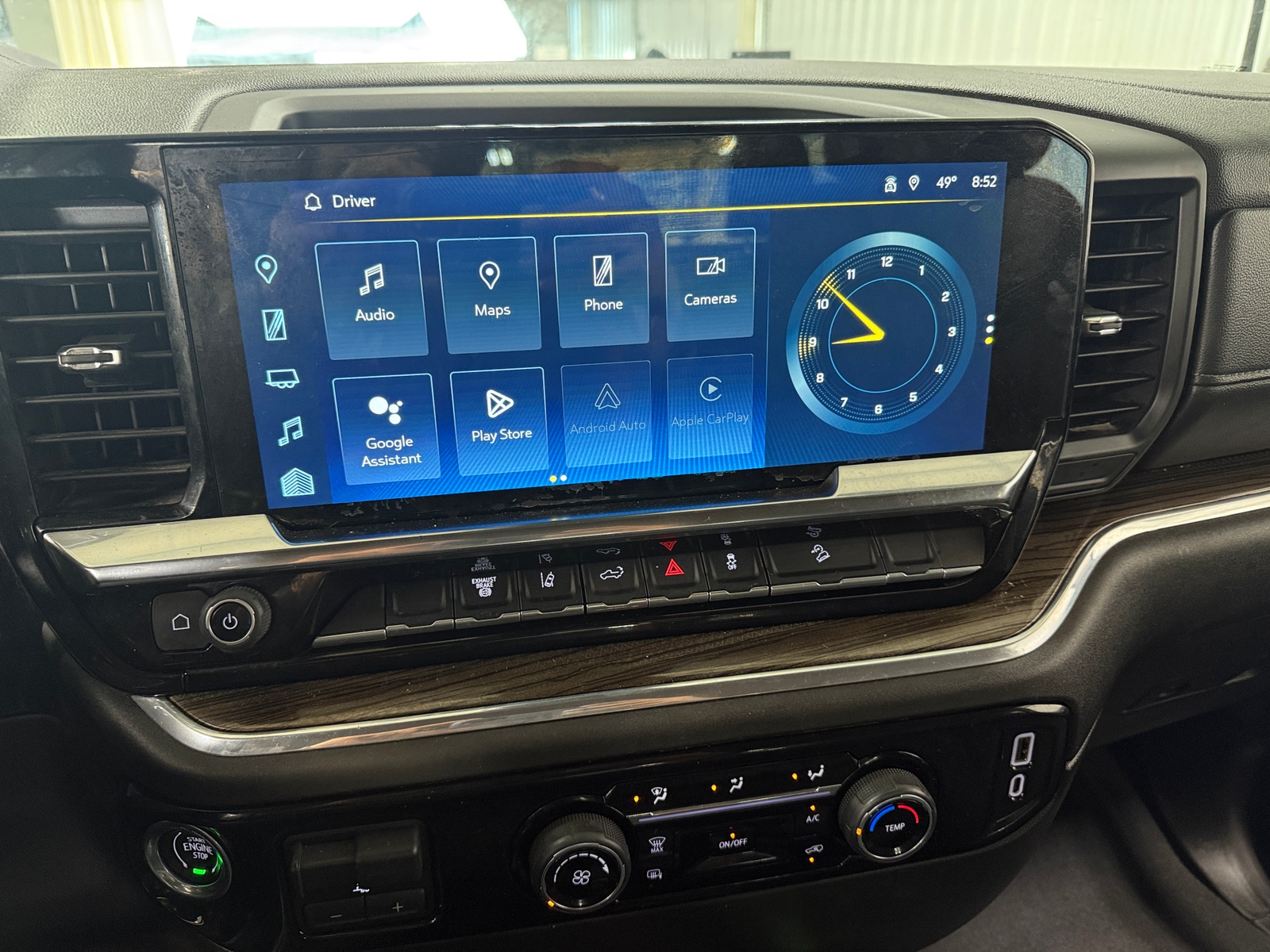 Thumbnail: 2024 Chevrolet Silverado 2500 - 4