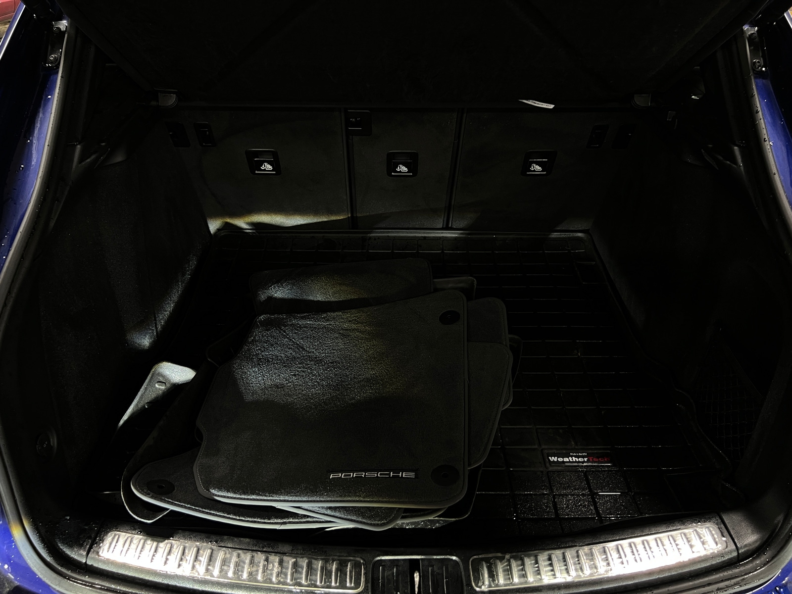 Thumbnail: 2022 Porsche Macan - 7