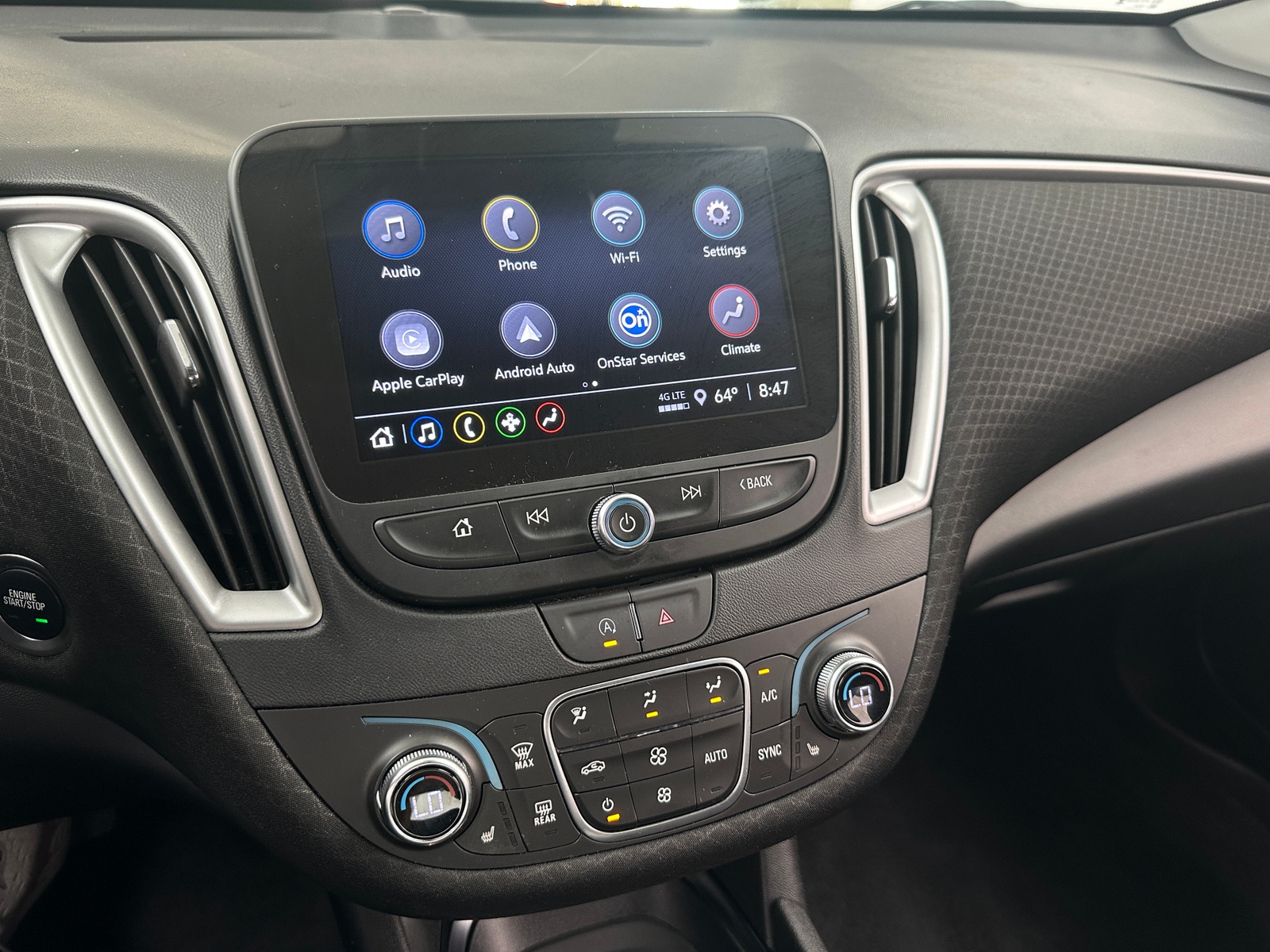 Thumbnail: 2024 Chevrolet Malibu - 4