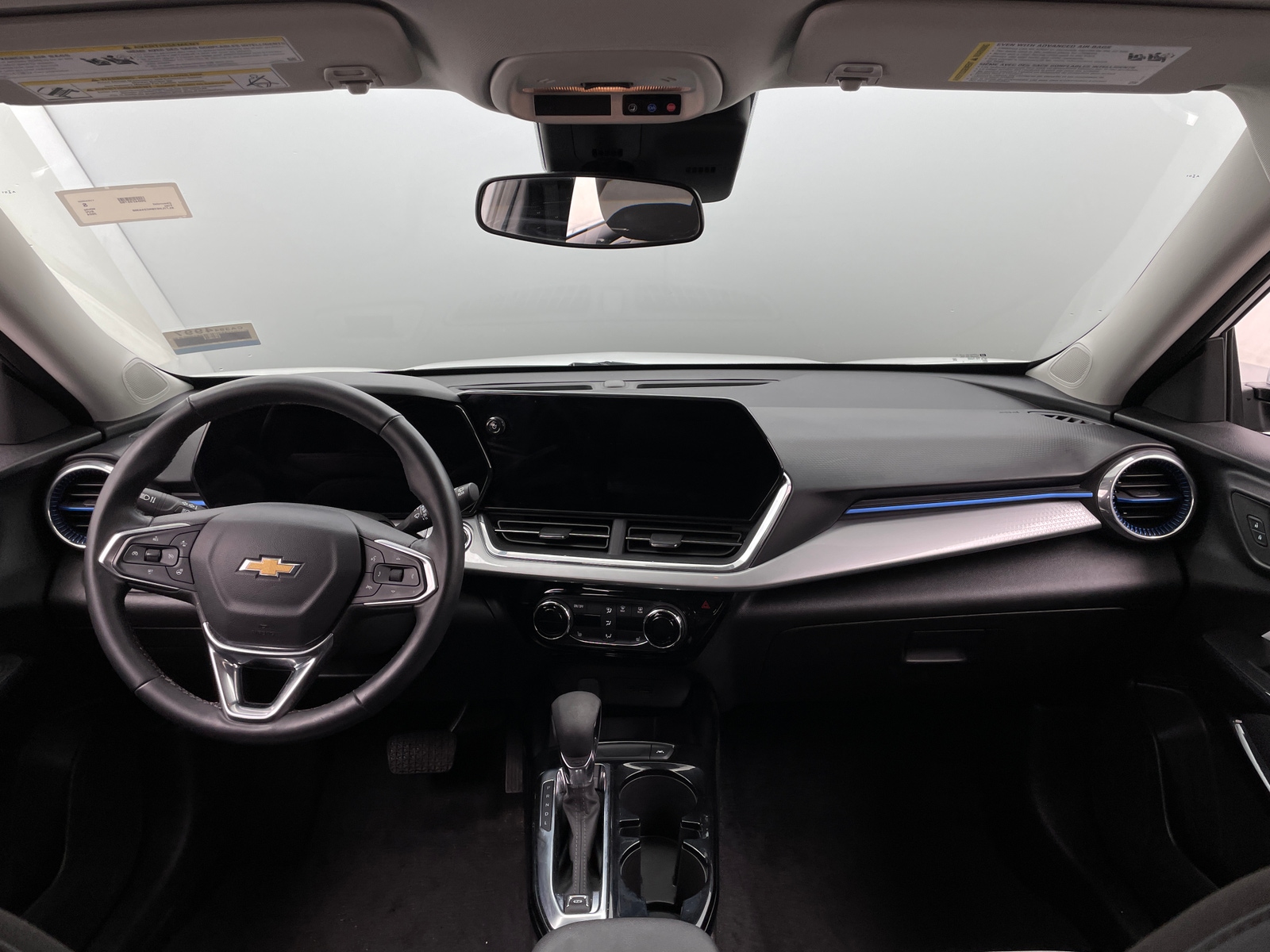 Thumbnail: 2024 Chevrolet Trax - 3