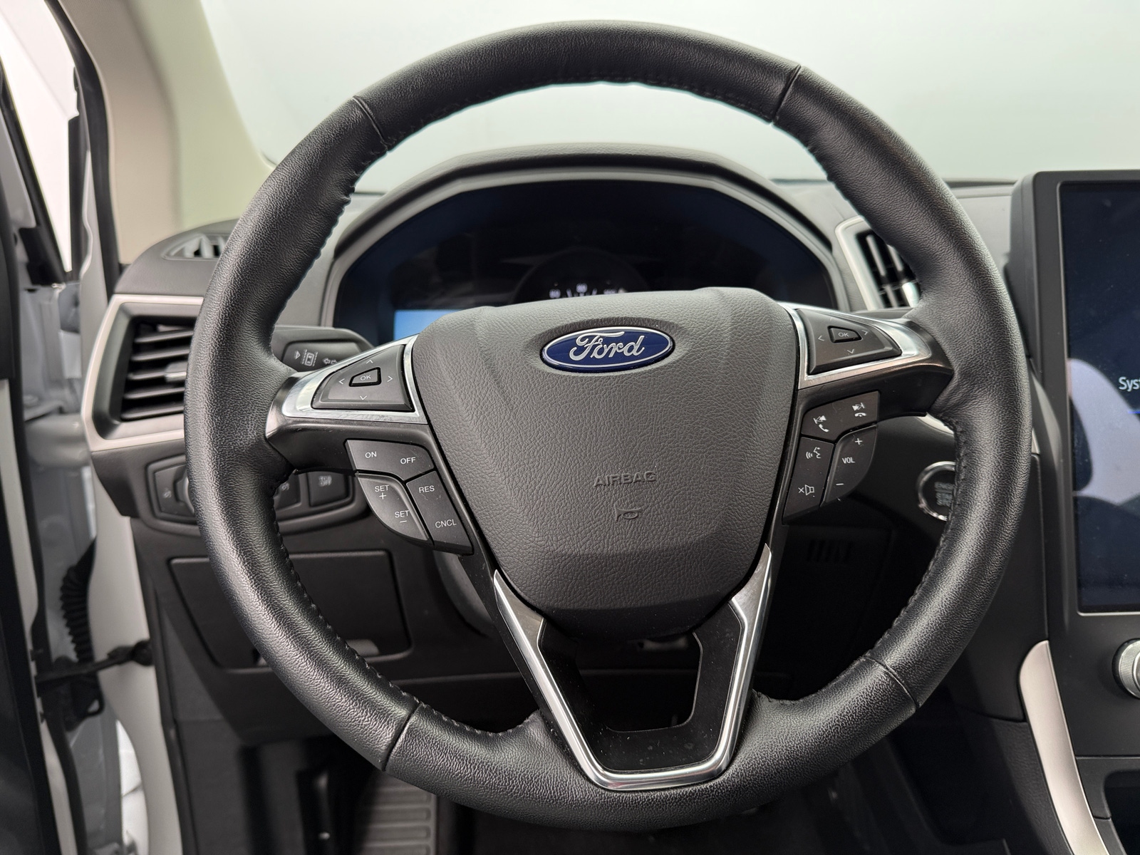 Thumbnail: 2024 Ford Edge - 4