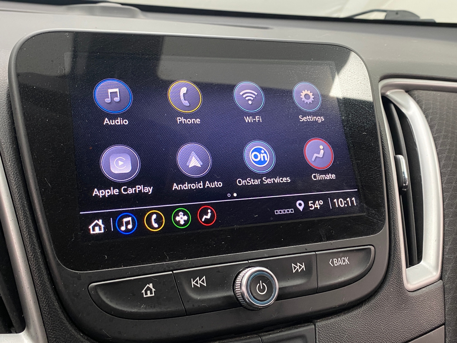 Thumbnail: 2022 Chevrolet Malibu - 4