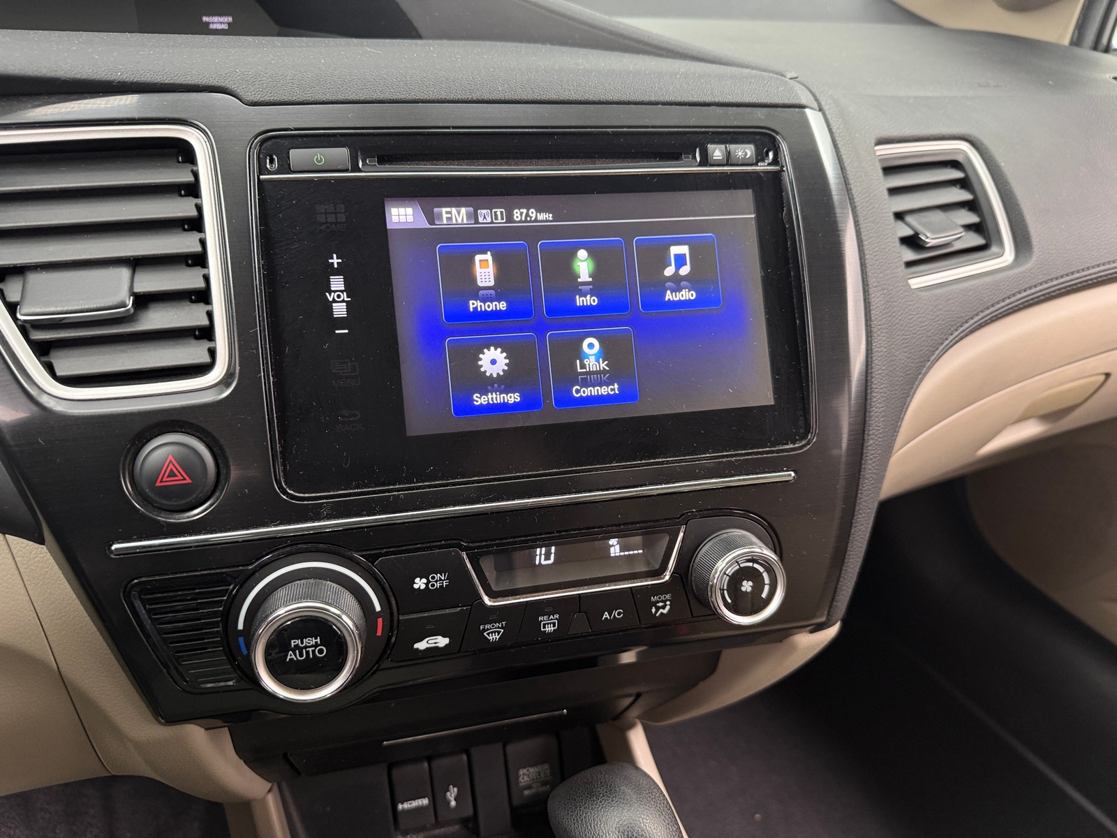 Thumbnail: 2015 Honda Civic - 4