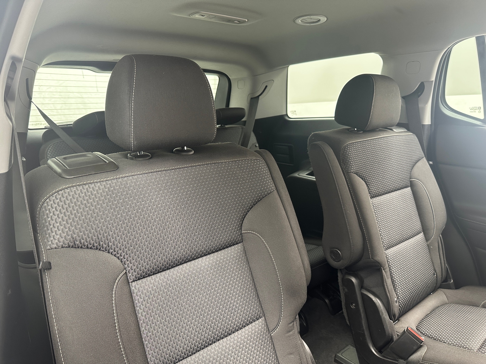 Thumbnail: 2023 GMC Acadia - 6