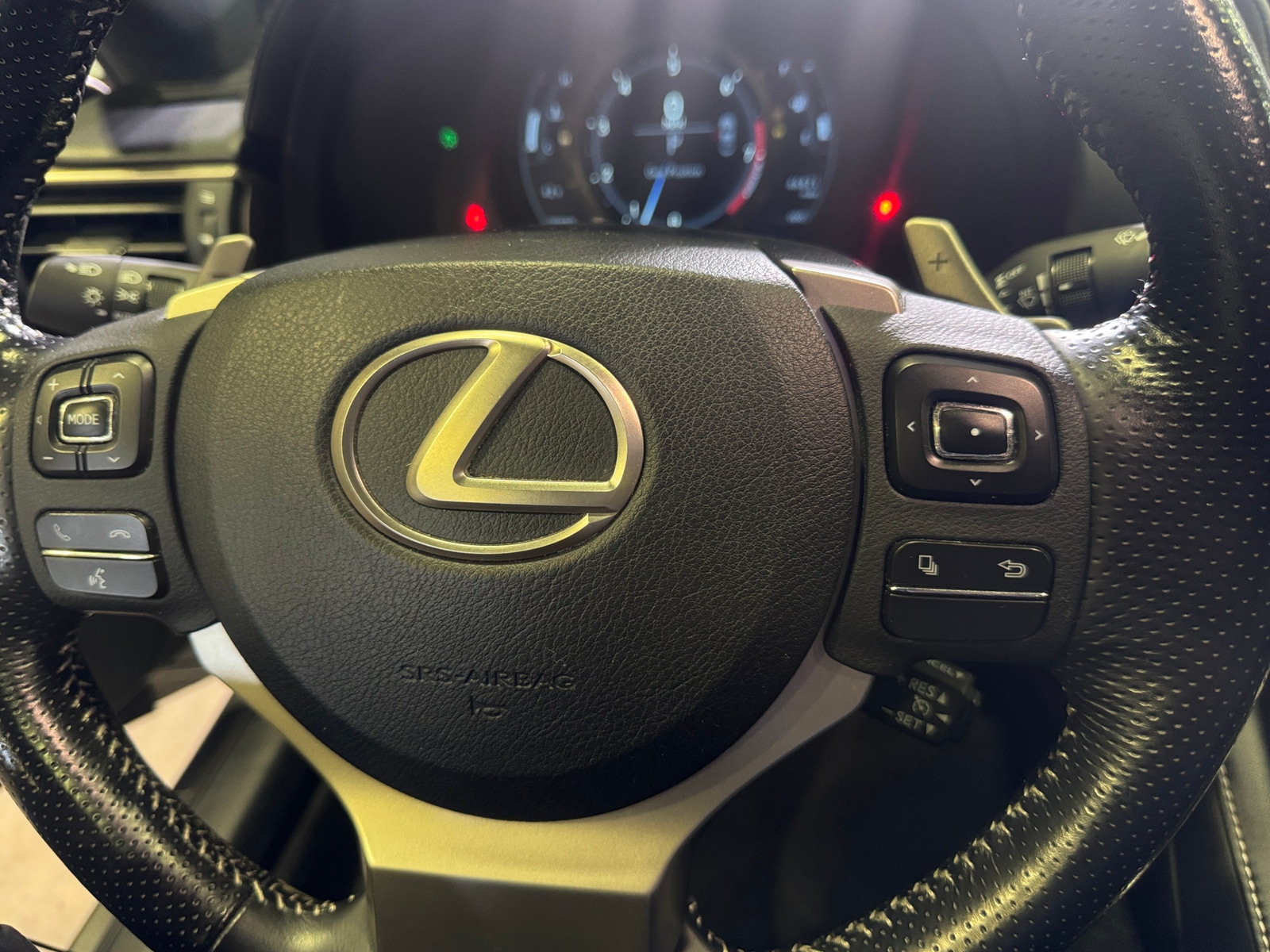 Thumbnail: 2017 Lexus RC - 3