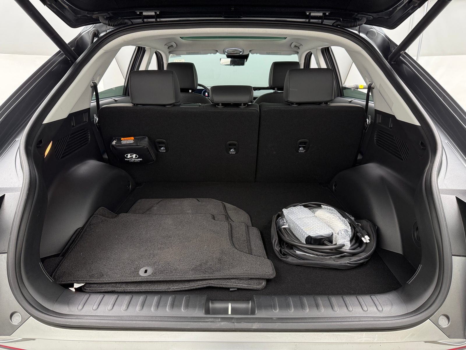 Thumbnail: 2024 Hyundai Ioniq 5 - 6