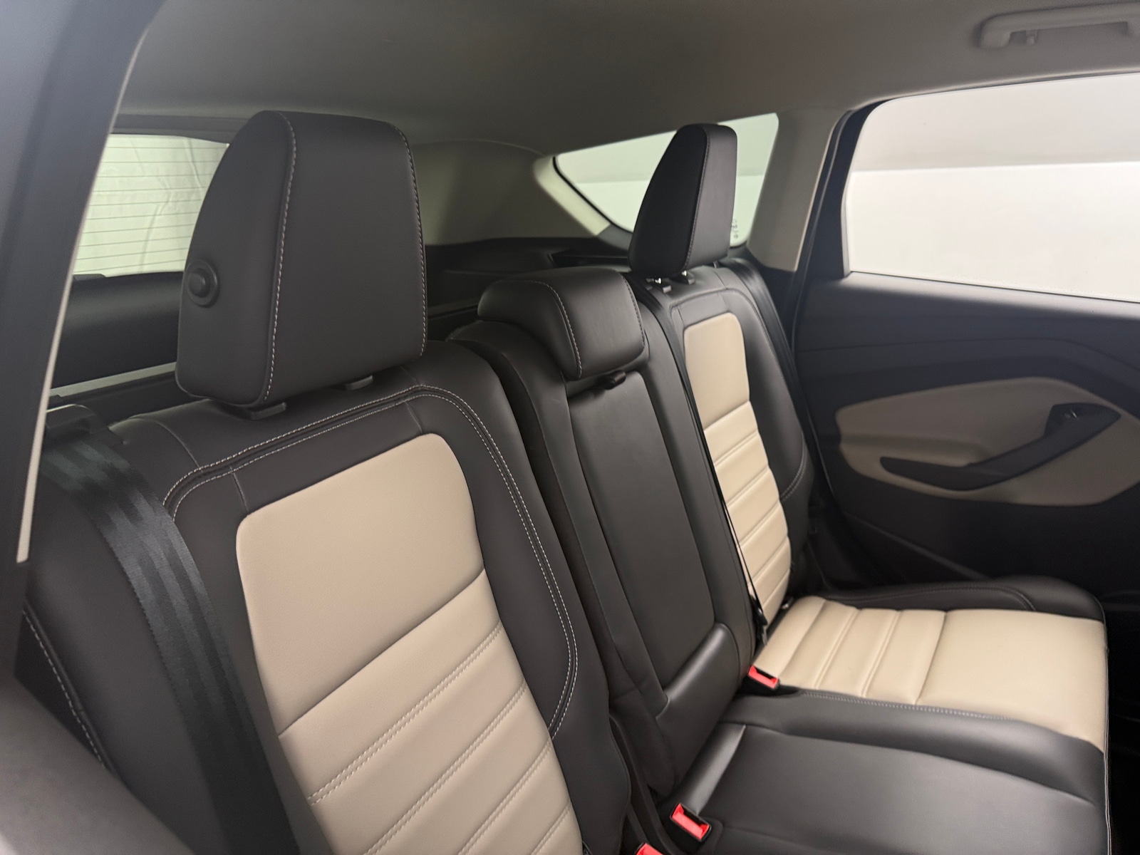 Thumbnail: 2019 Ford Escape - 5