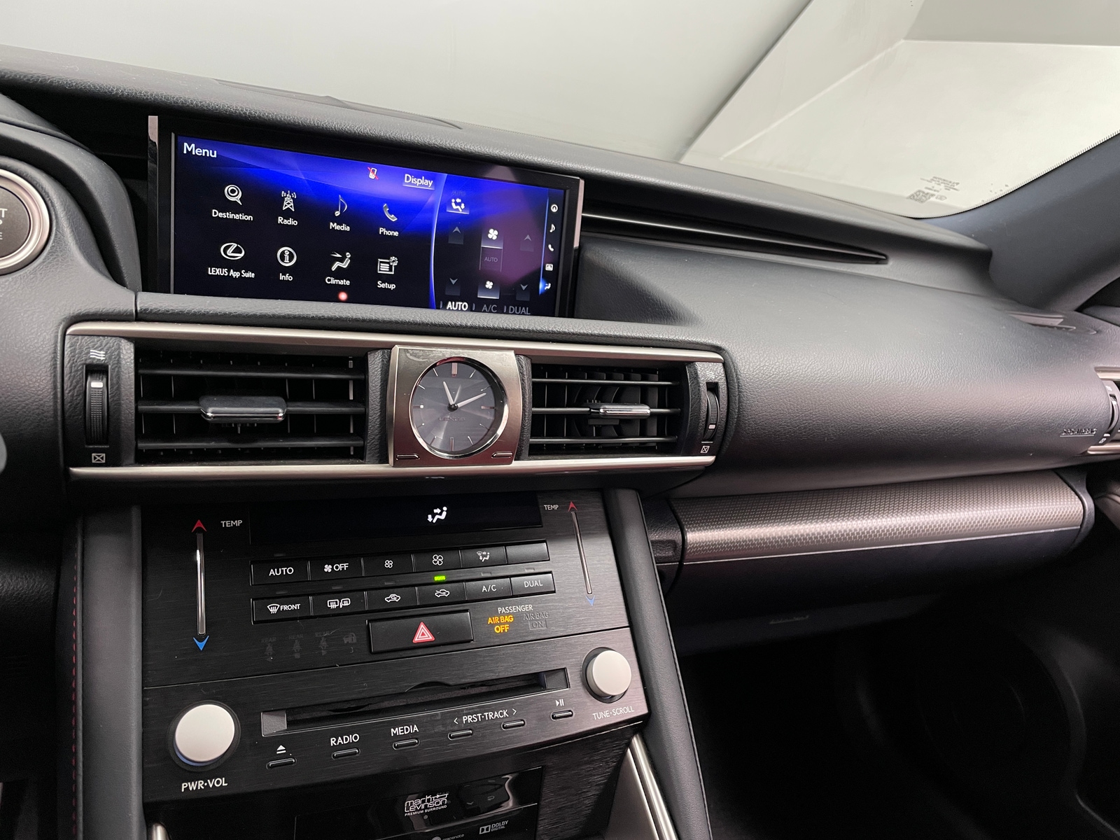 Thumbnail: 2017 Lexus IS - 4