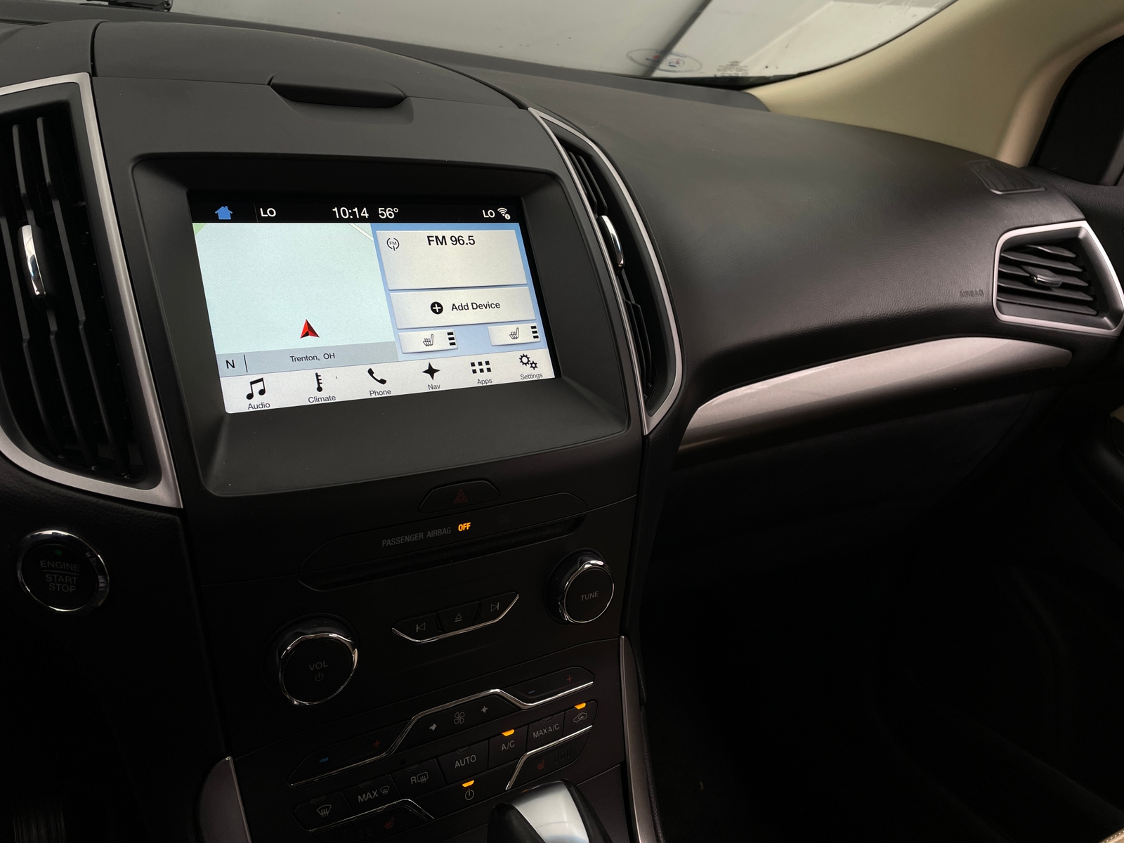 Thumbnail: 2017 Ford Edge - 3