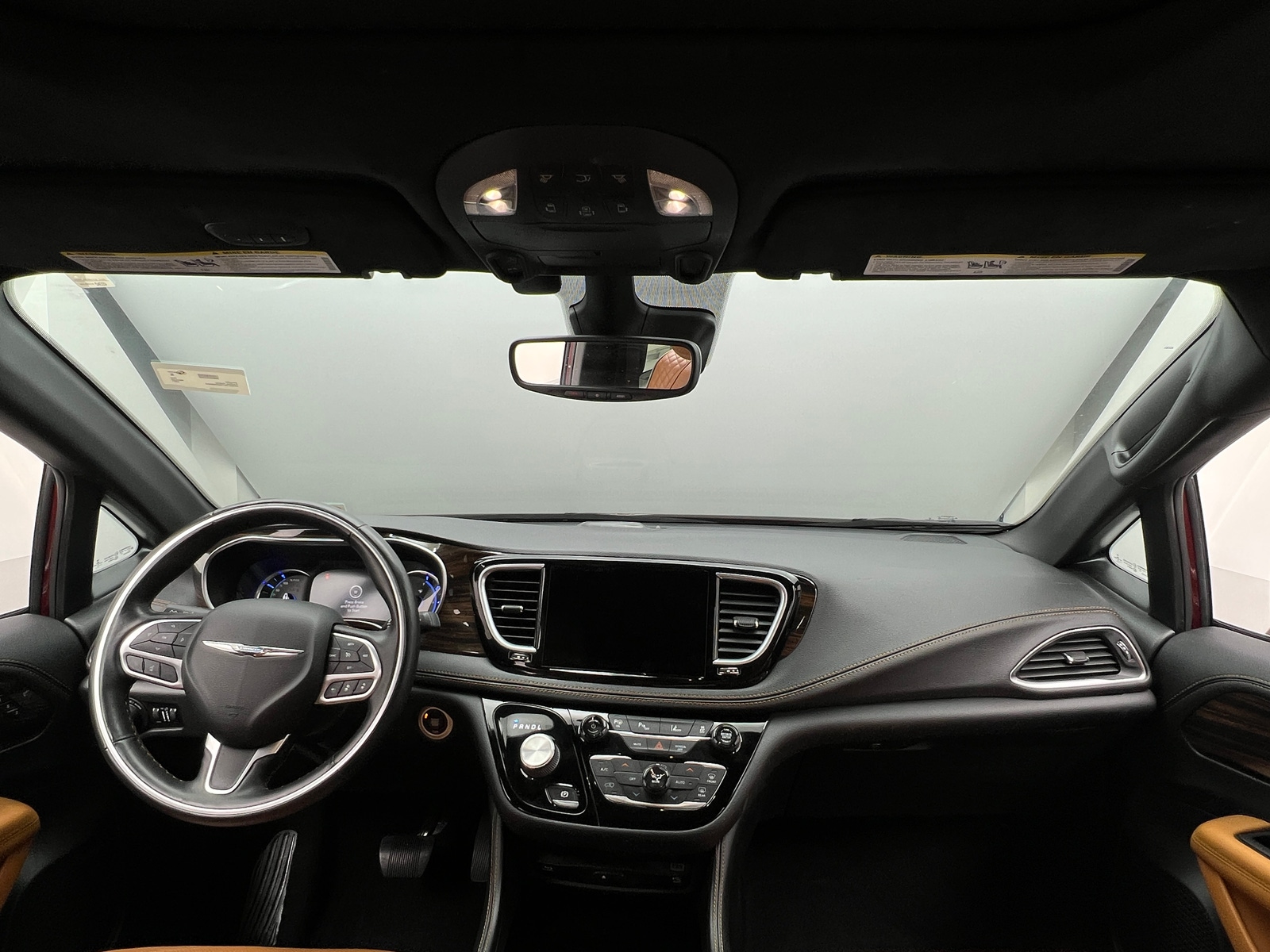 Thumbnail: 2021 Chrysler Pacifica - 2