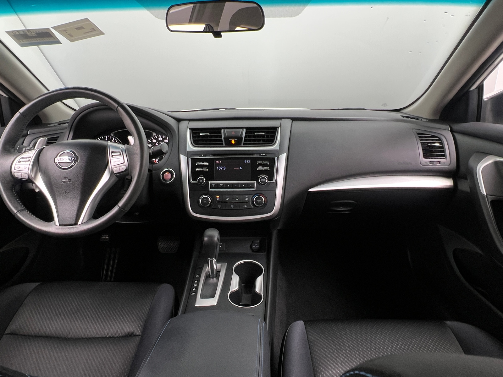 Thumbnail: 2017 Nissan Altima - 3