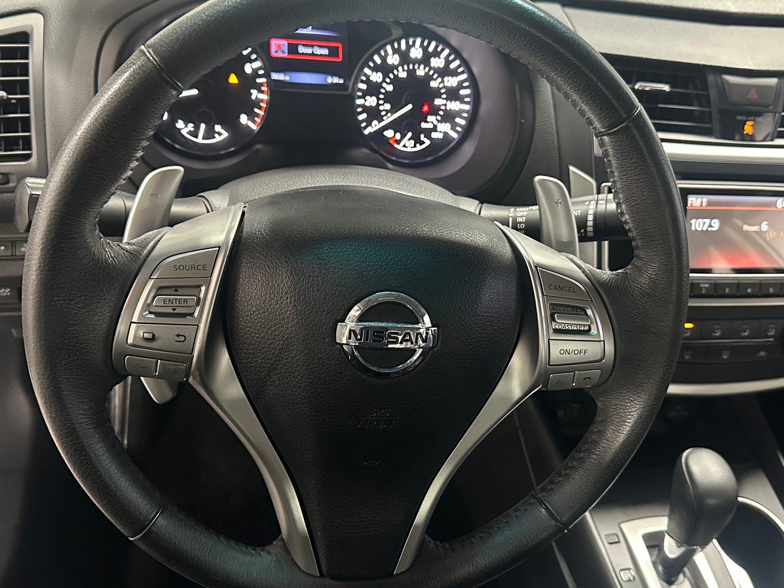 Thumbnail: 2017 Nissan Altima - 5