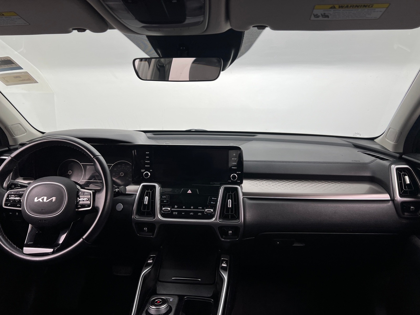 Thumbnail: 2022 Kia Sorento - 2