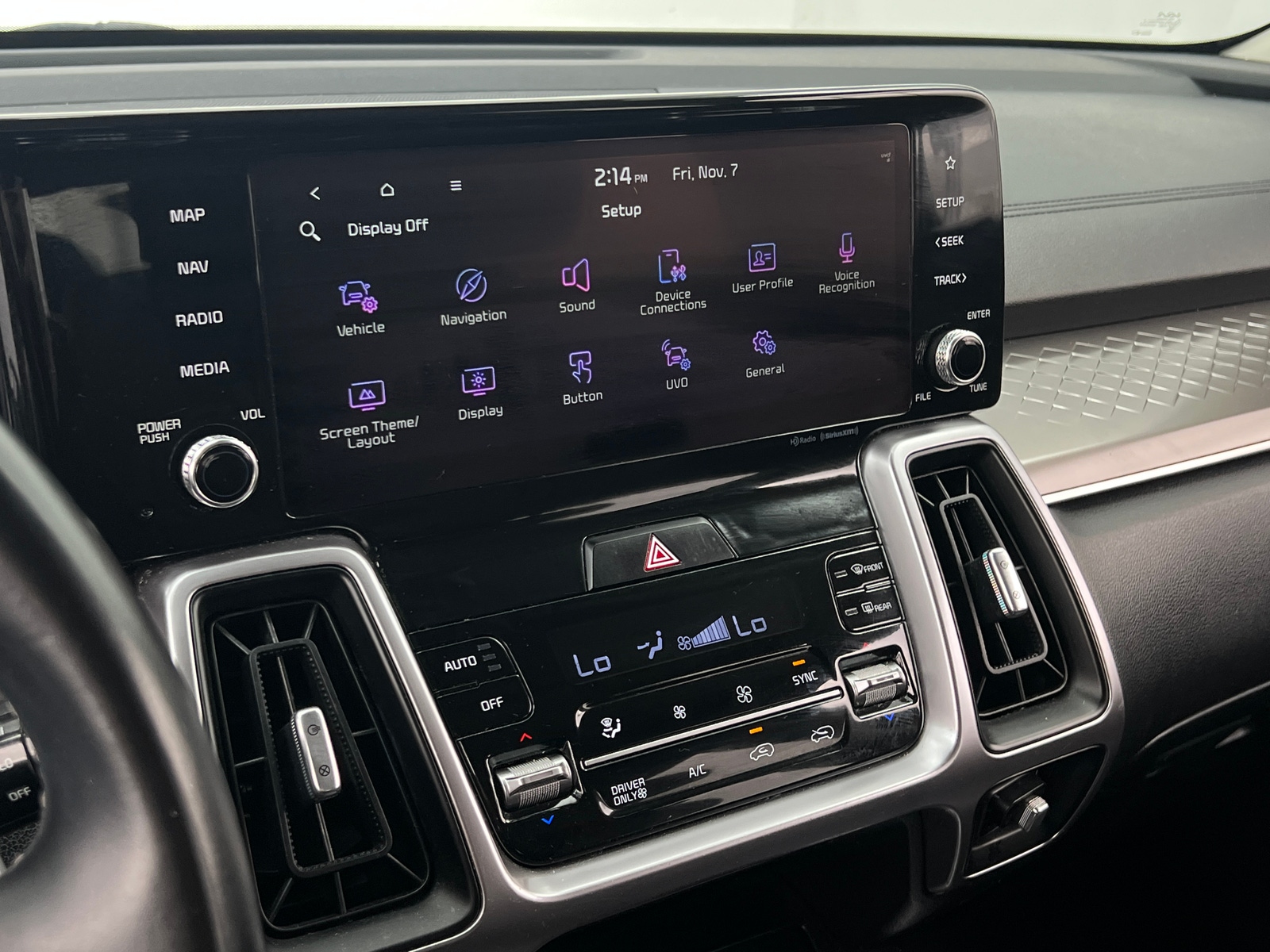 Thumbnail: 2022 Kia Sorento - 3