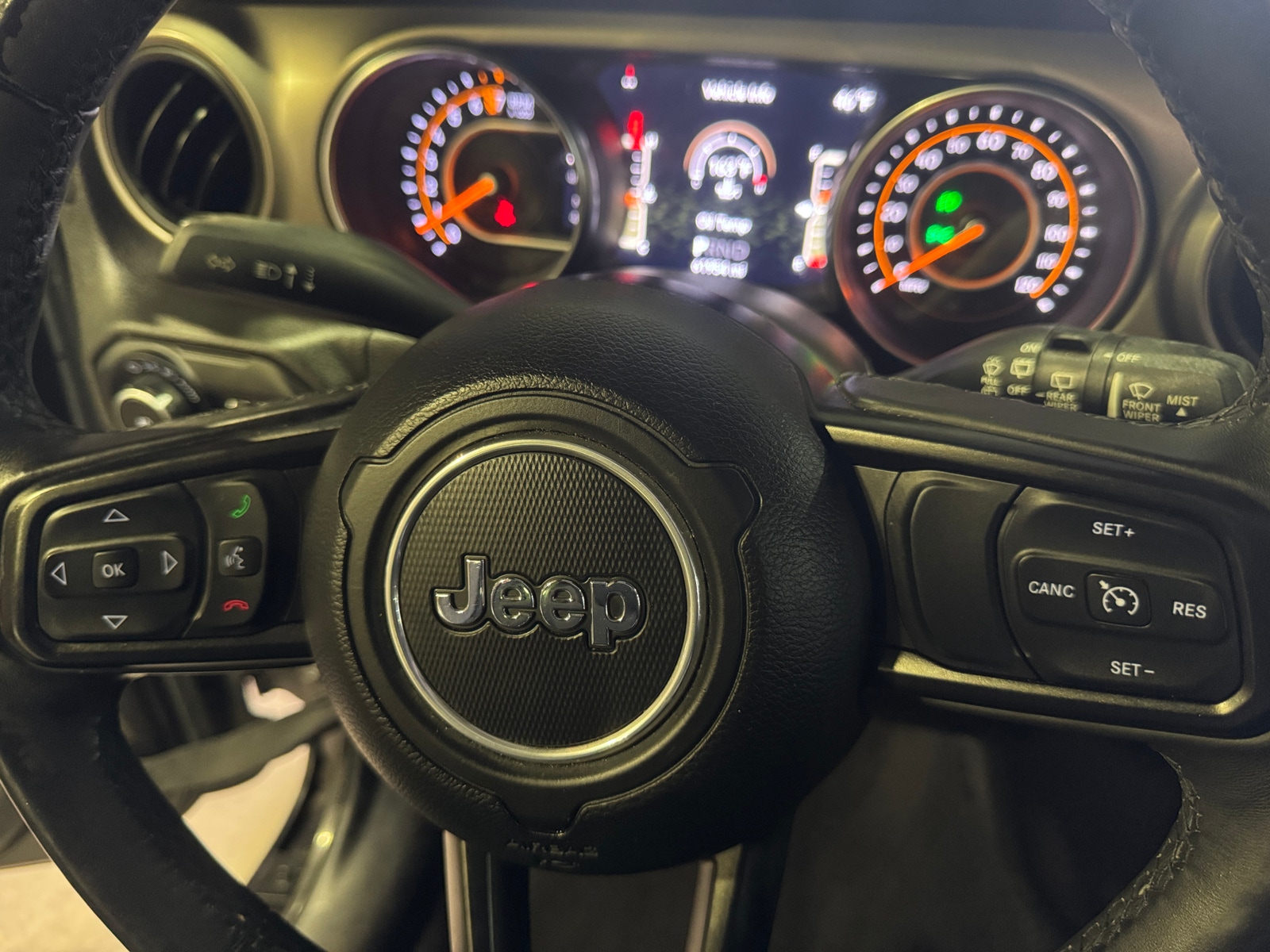Thumbnail: 2019 Jeep Wrangler - 5