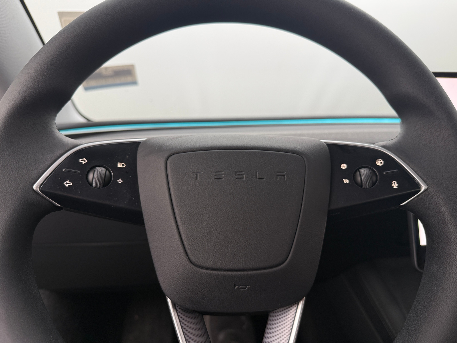 Thumbnail: 2025 Tesla Model 3 - 5