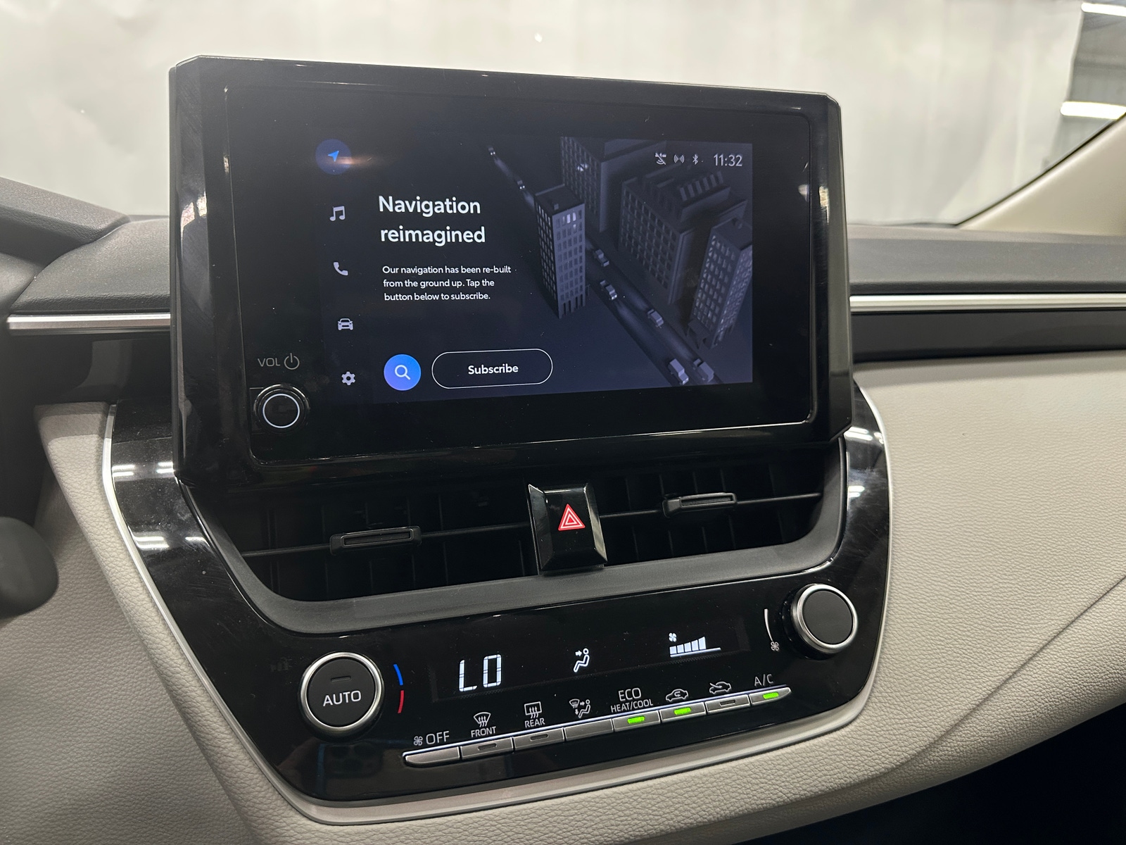 Thumbnail: 2023 Toyota Corolla - 4