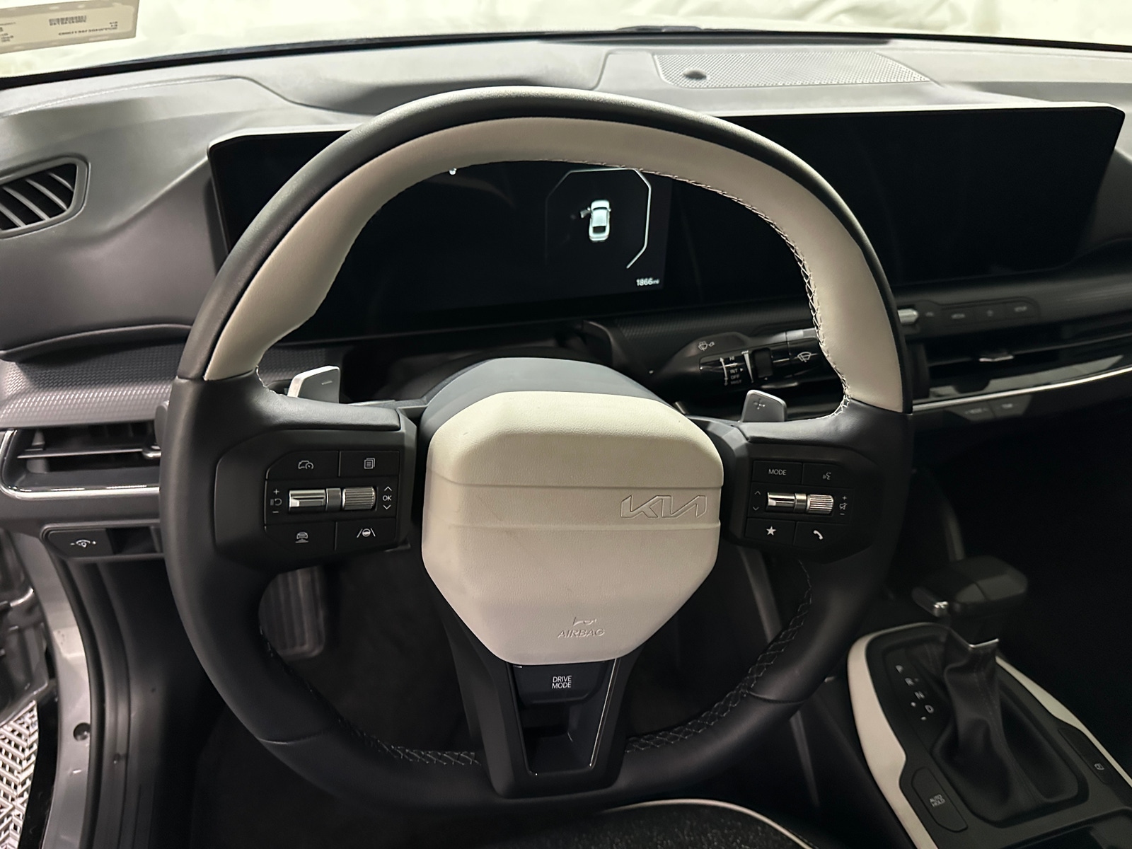 Thumbnail: 2025 Kia K4 - 4