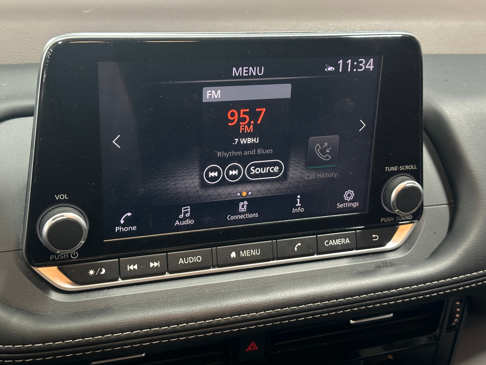 Thumbnail: 2023 Nissan Rogue - 4