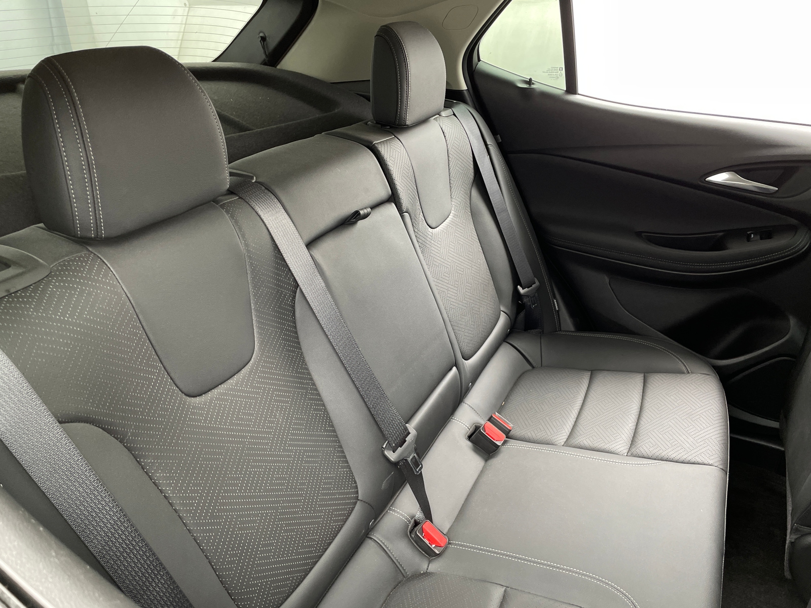 Thumbnail: 2022 Buick Encore GX - 5