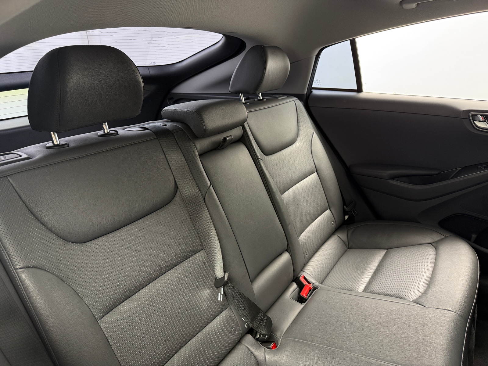 Thumbnail: 2021 Hyundai Ioniq - 5