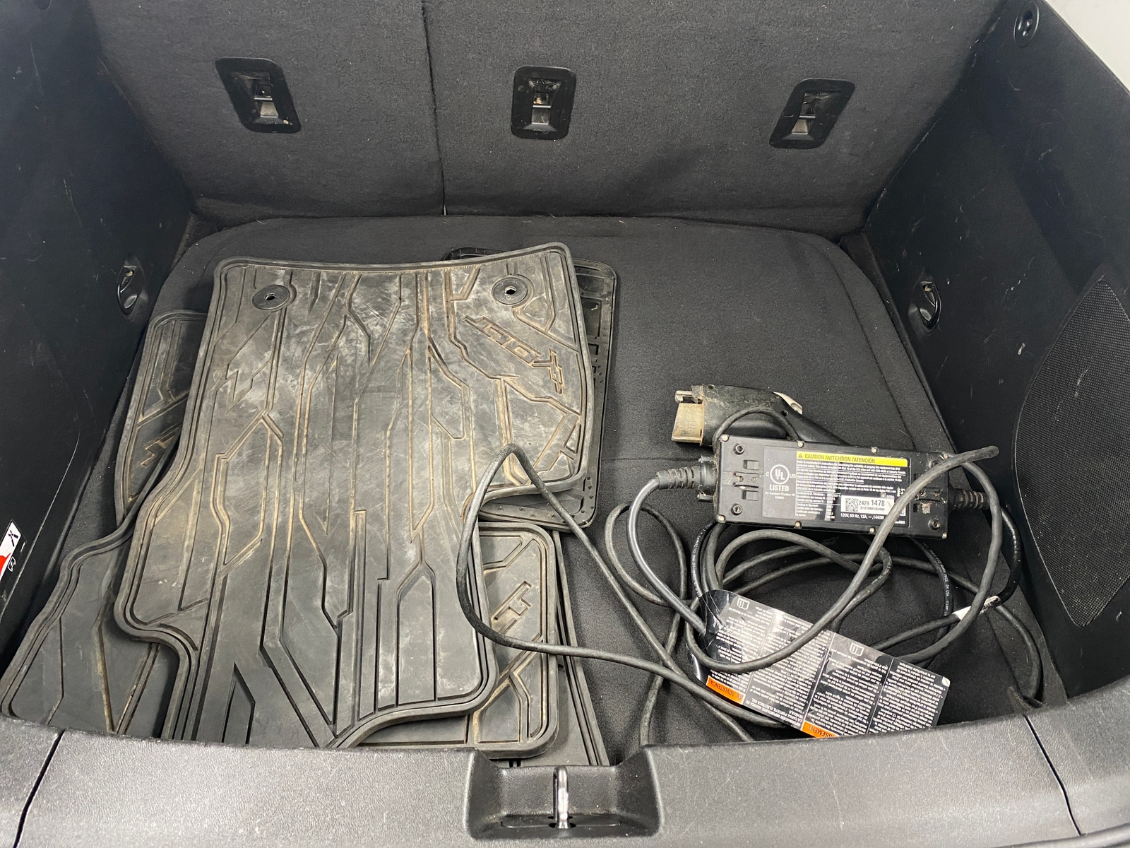 Thumbnail: 2018 Chevrolet Volt - 6