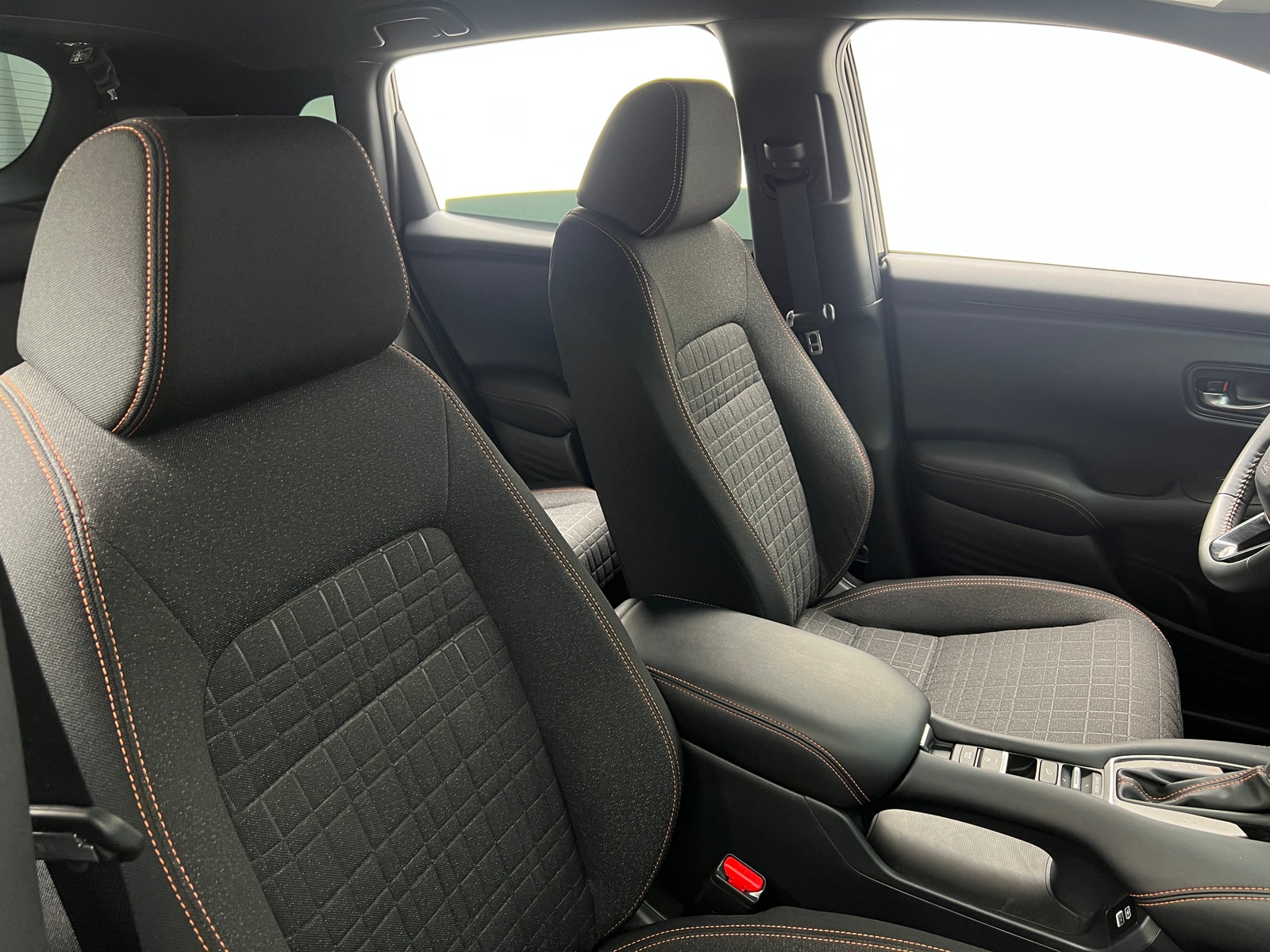 Thumbnail: 2023 Honda HR-V - 2