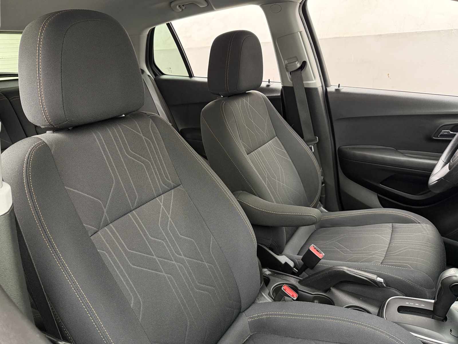 Thumbnail: 2019 Chevrolet Trax - 2