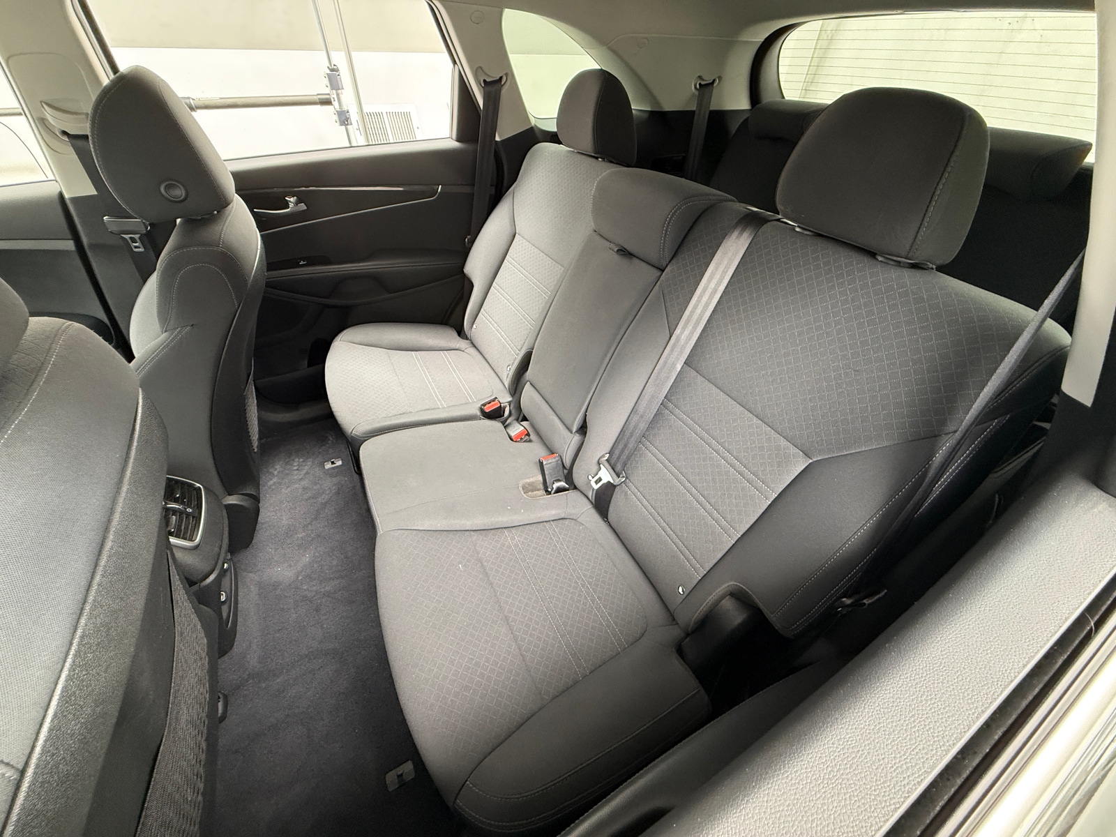 Thumbnail: 2020 Kia Sorento - 6