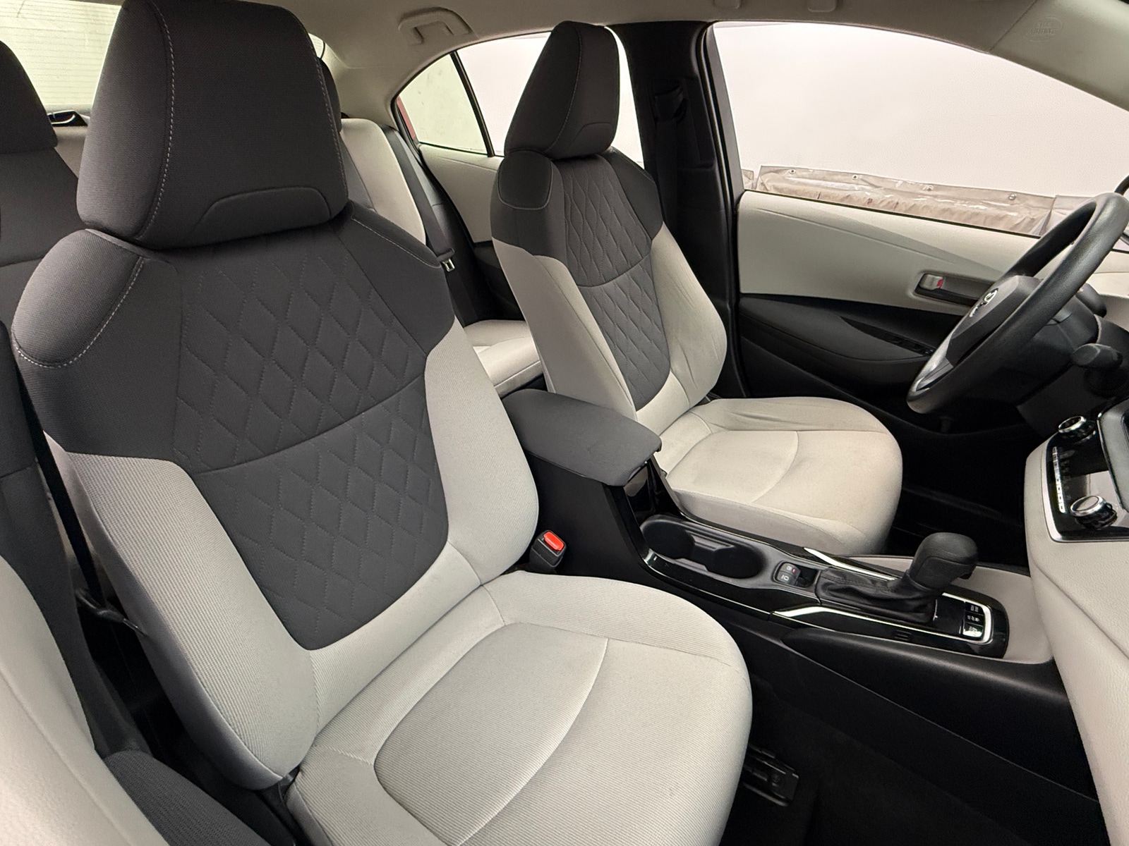 Thumbnail: 2022 Toyota Corolla - 2