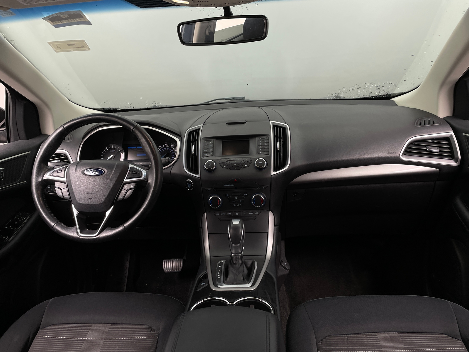 Thumbnail: 2017 Ford Edge - 3