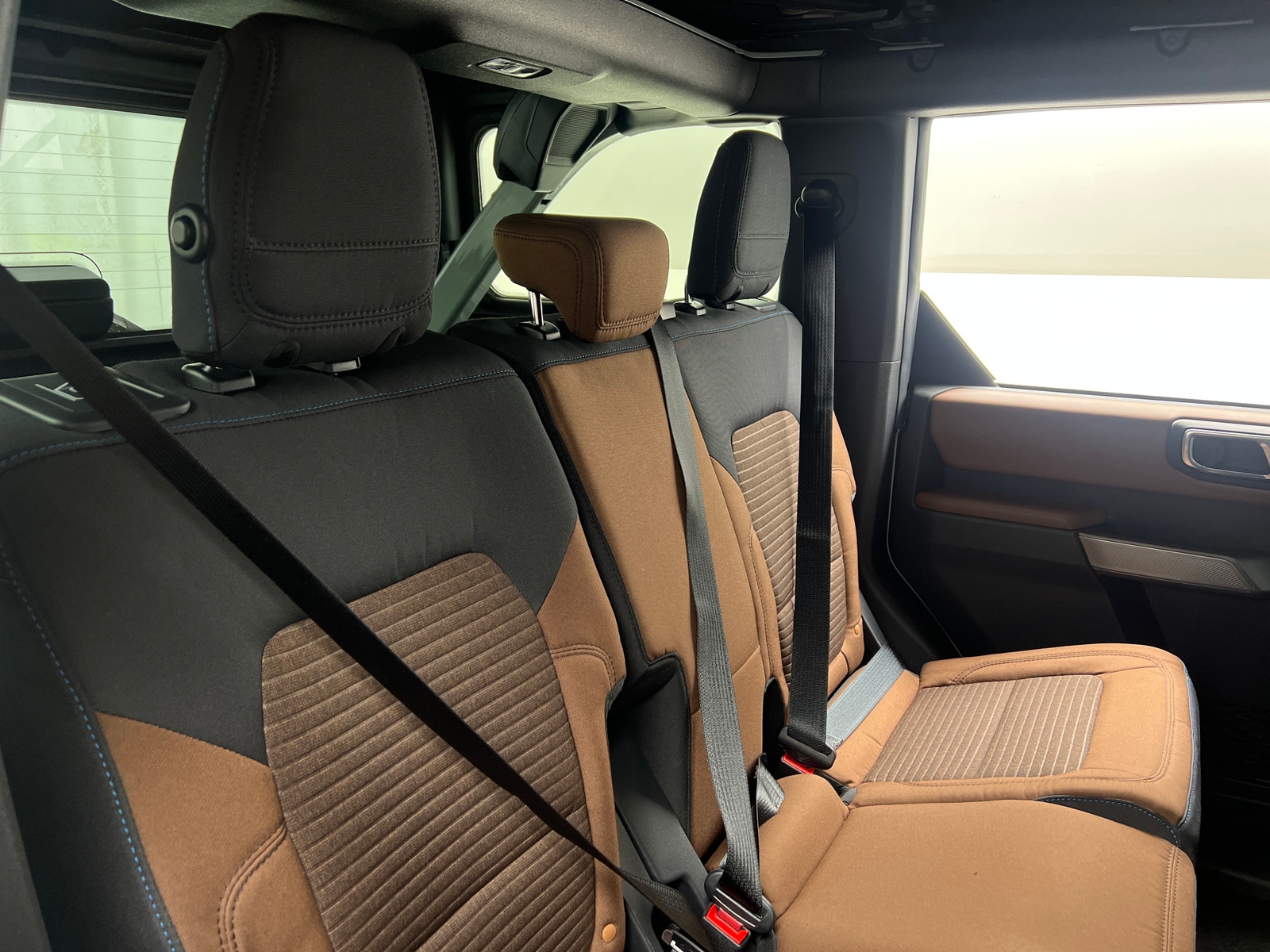 Thumbnail: 2022 Ford Bronco - 6