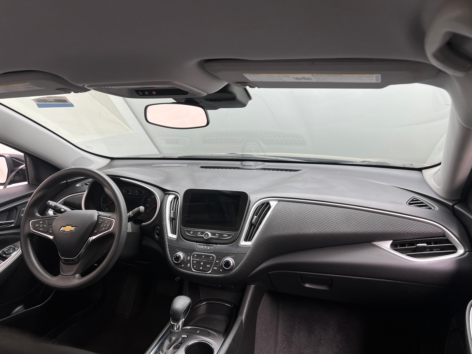 Thumbnail: 2023 Chevrolet Malibu - 3