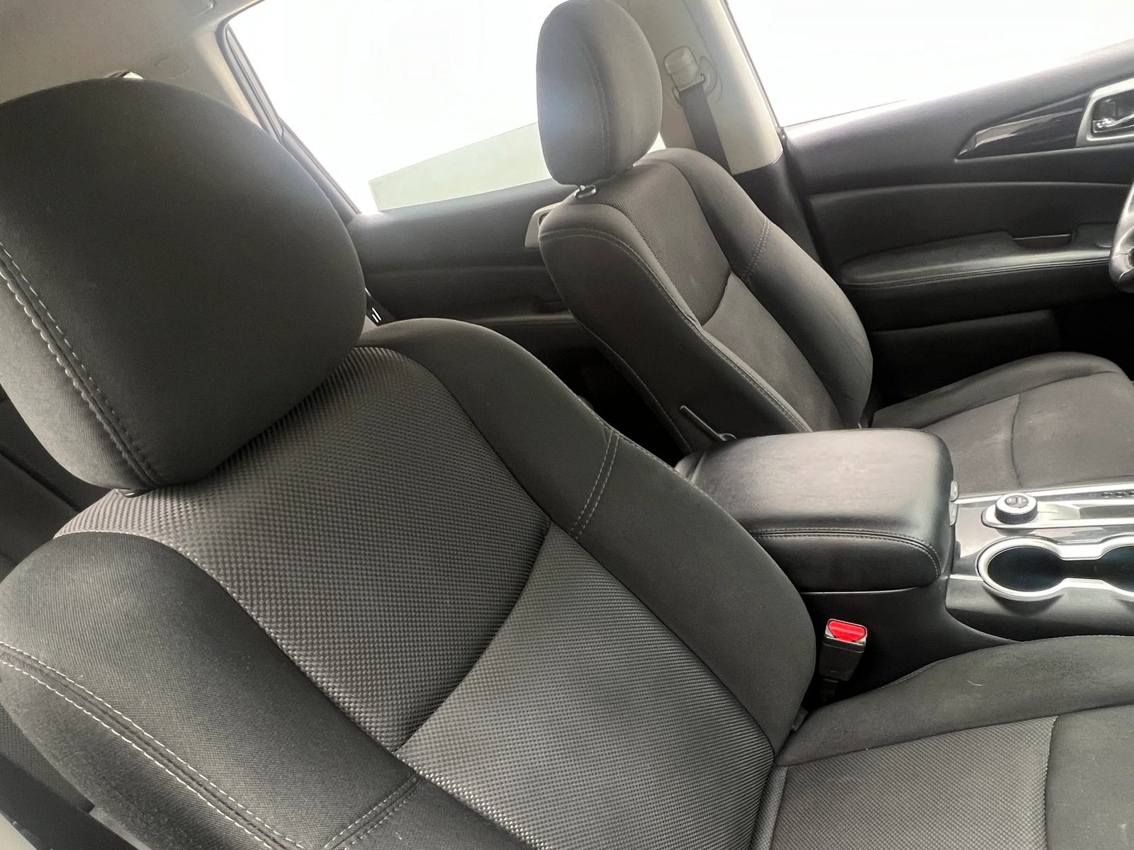 Thumbnail: 2019 Nissan Pathfinder - 2