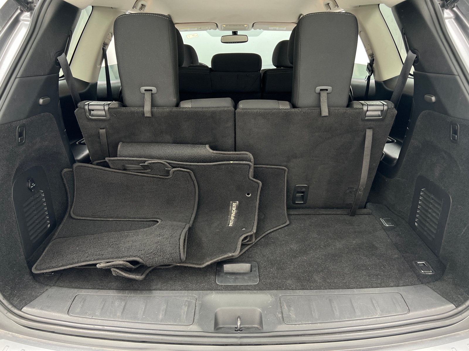 Thumbnail: 2019 Nissan Pathfinder - 7