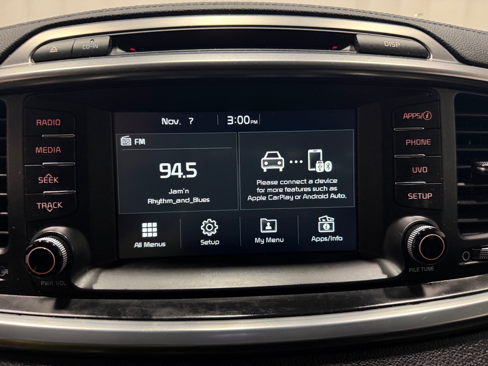 Thumbnail: 2017 Kia Sorento - 3