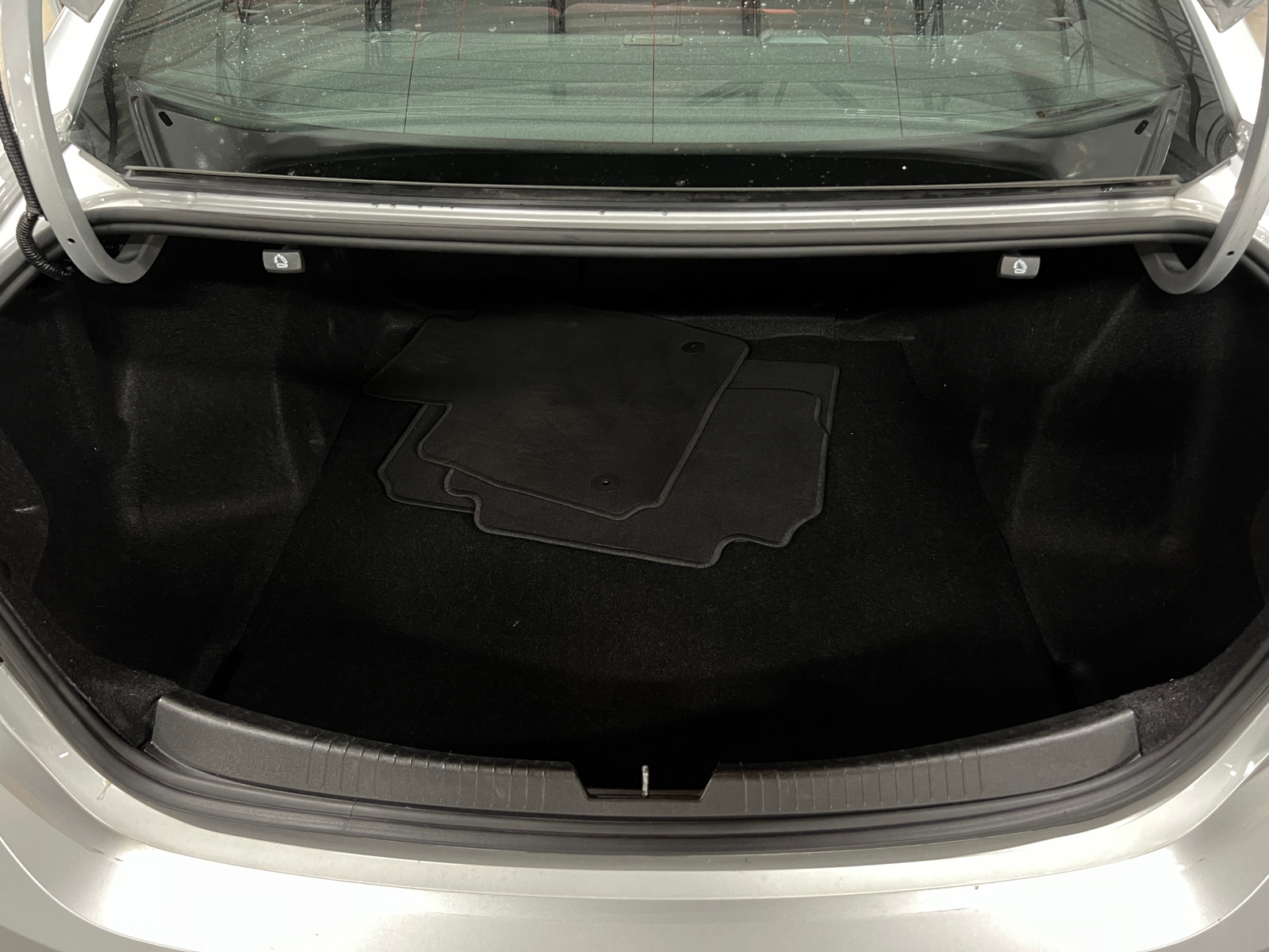 Thumbnail: 2021 Chevrolet Malibu - 7