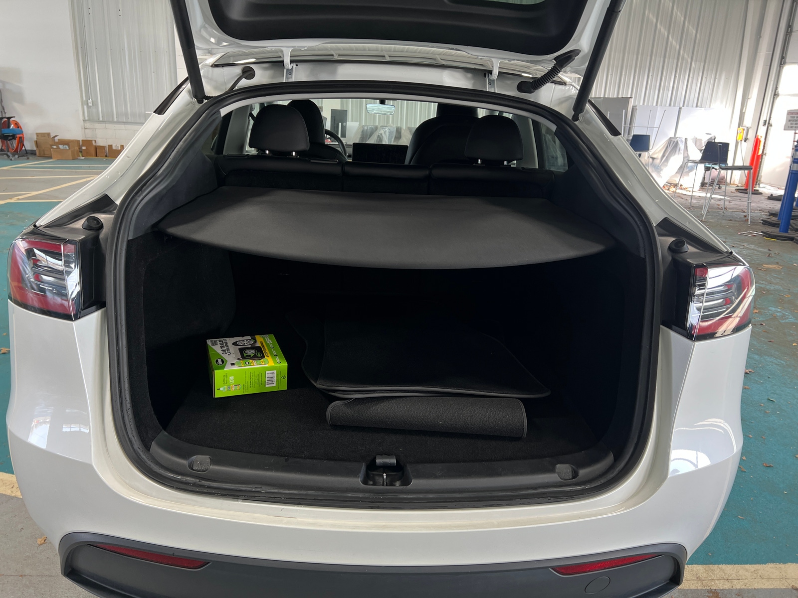 Thumbnail: 2023 Tesla Model Y - 6