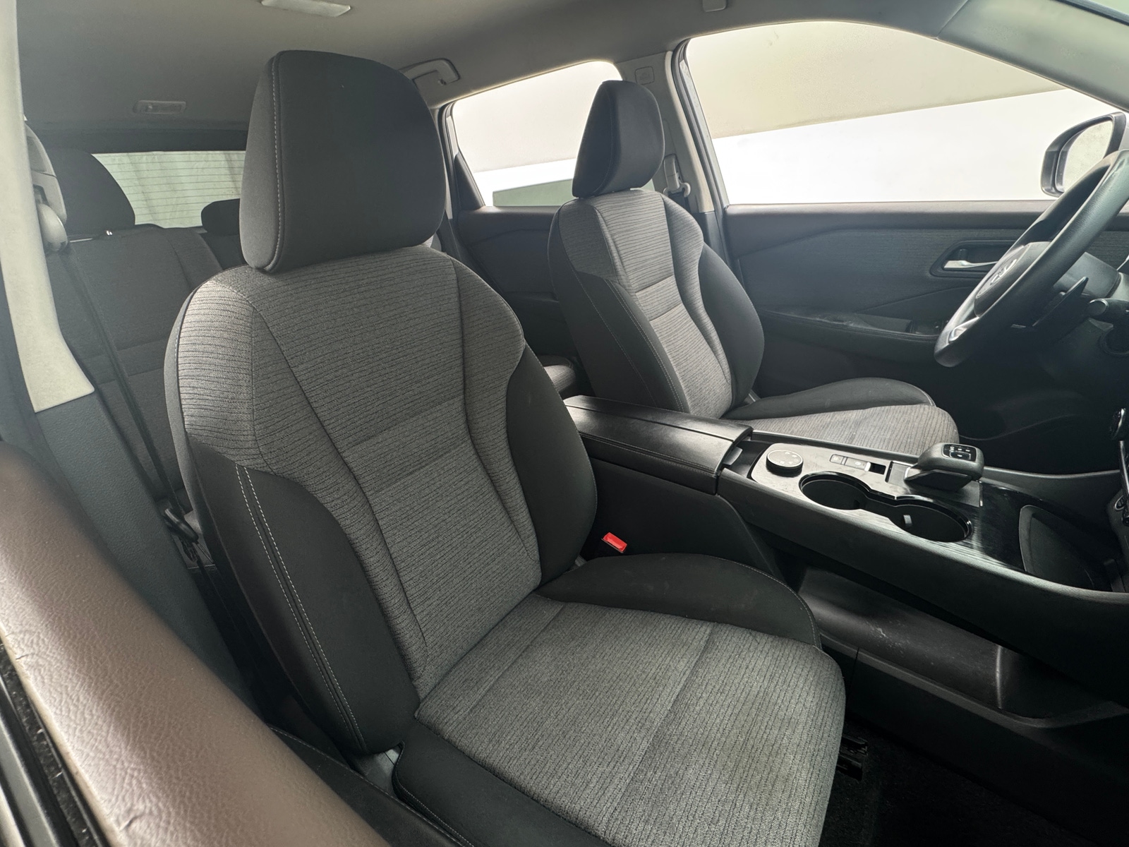 Thumbnail: 2021 Nissan Rogue - 2