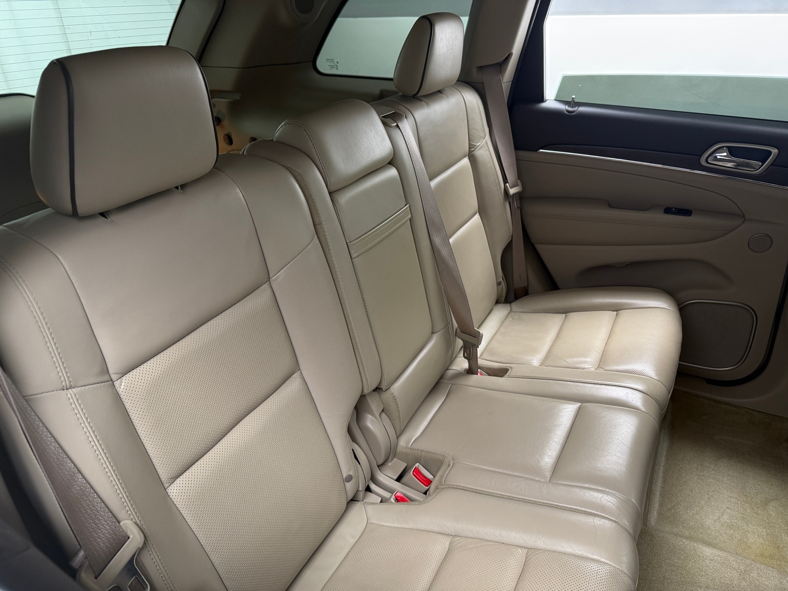 Thumbnail: 2017 Jeep Grand Cherokee - 5