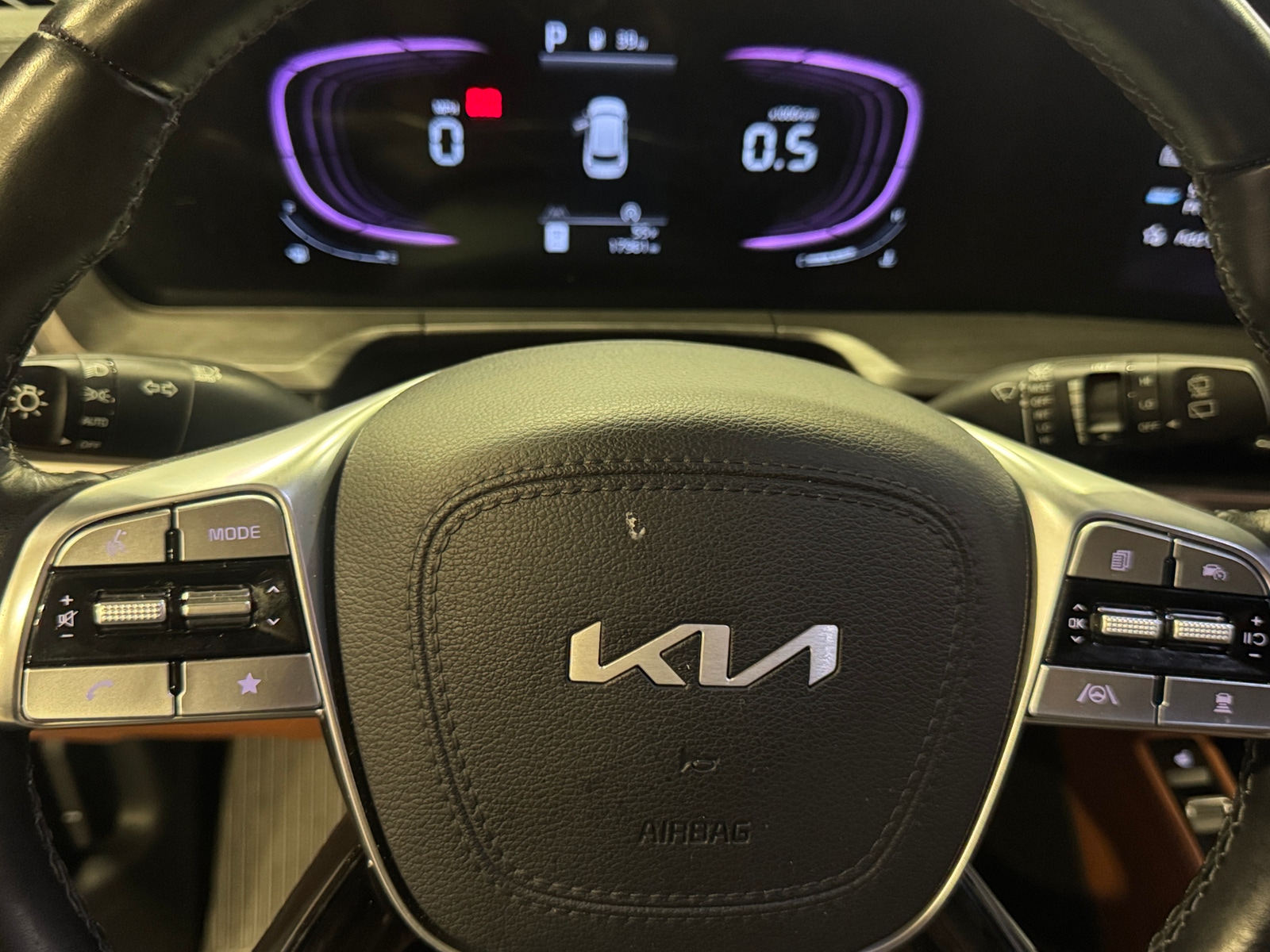 Thumbnail: 2024 Kia Telluride - 4