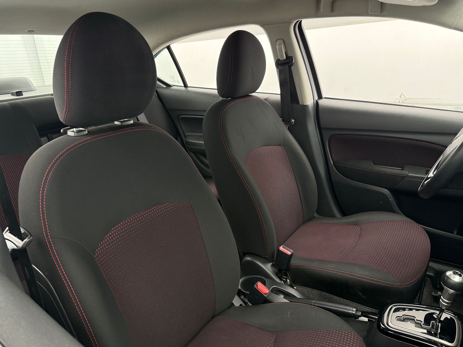 Thumbnail: 2023 Mitsubishi Mirage G4 - 2