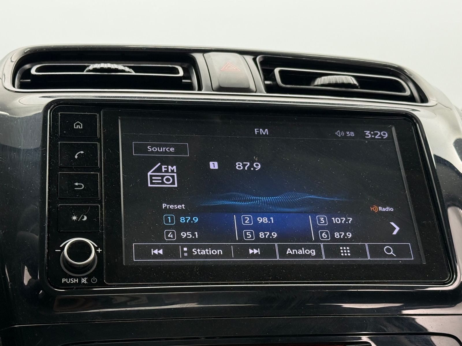 Thumbnail: 2023 Mitsubishi Mirage G4 - 4