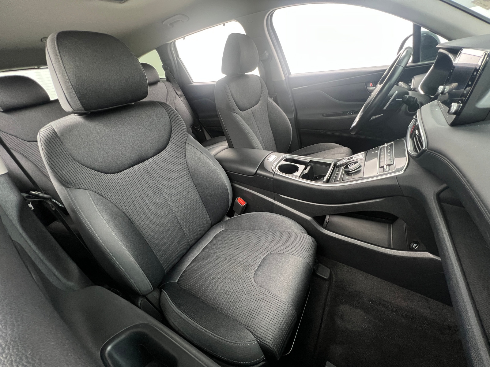 Thumbnail: 2022 Hyundai Santa Fe - 2