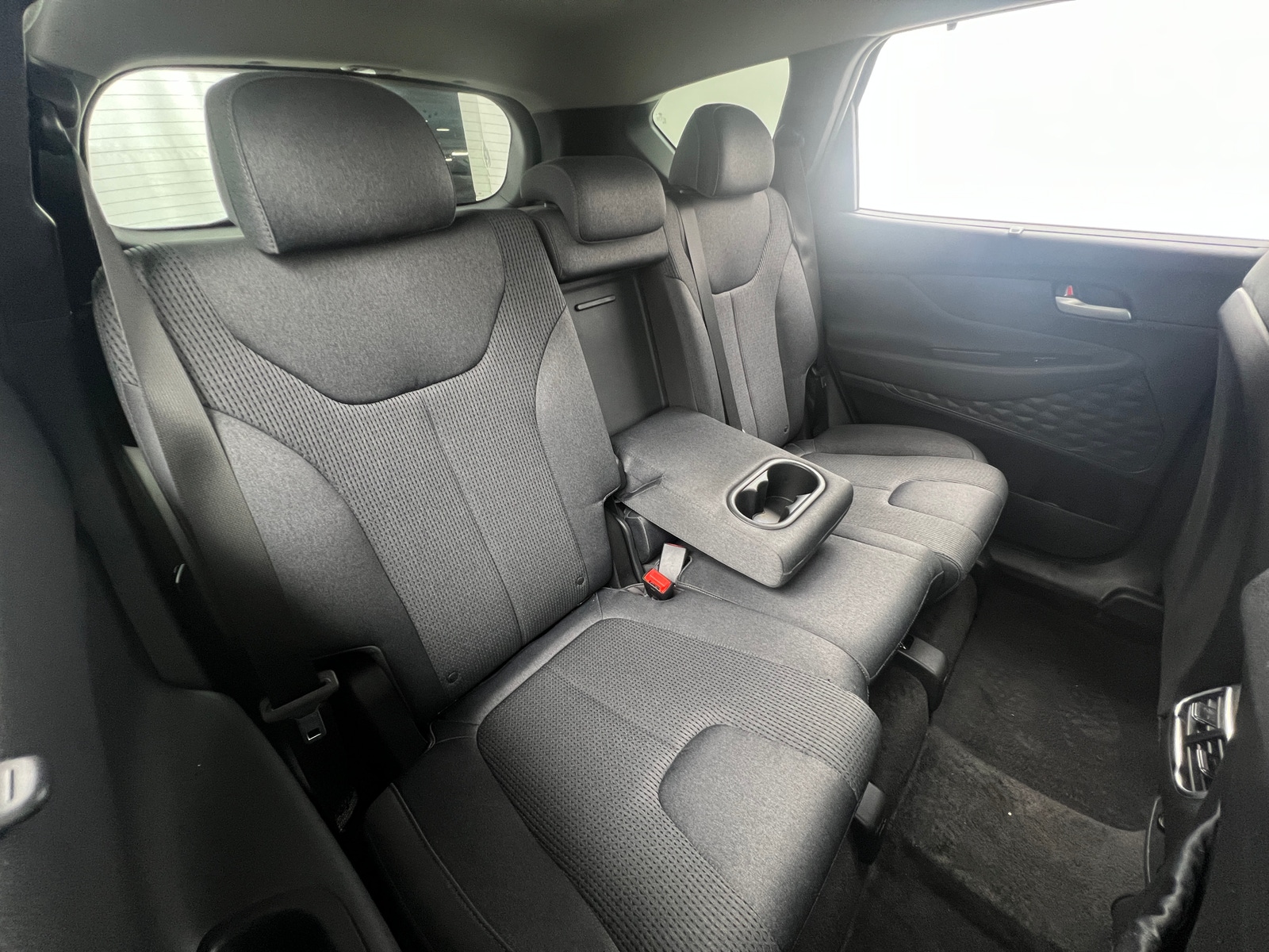 Thumbnail: 2022 Hyundai Santa Fe - 6