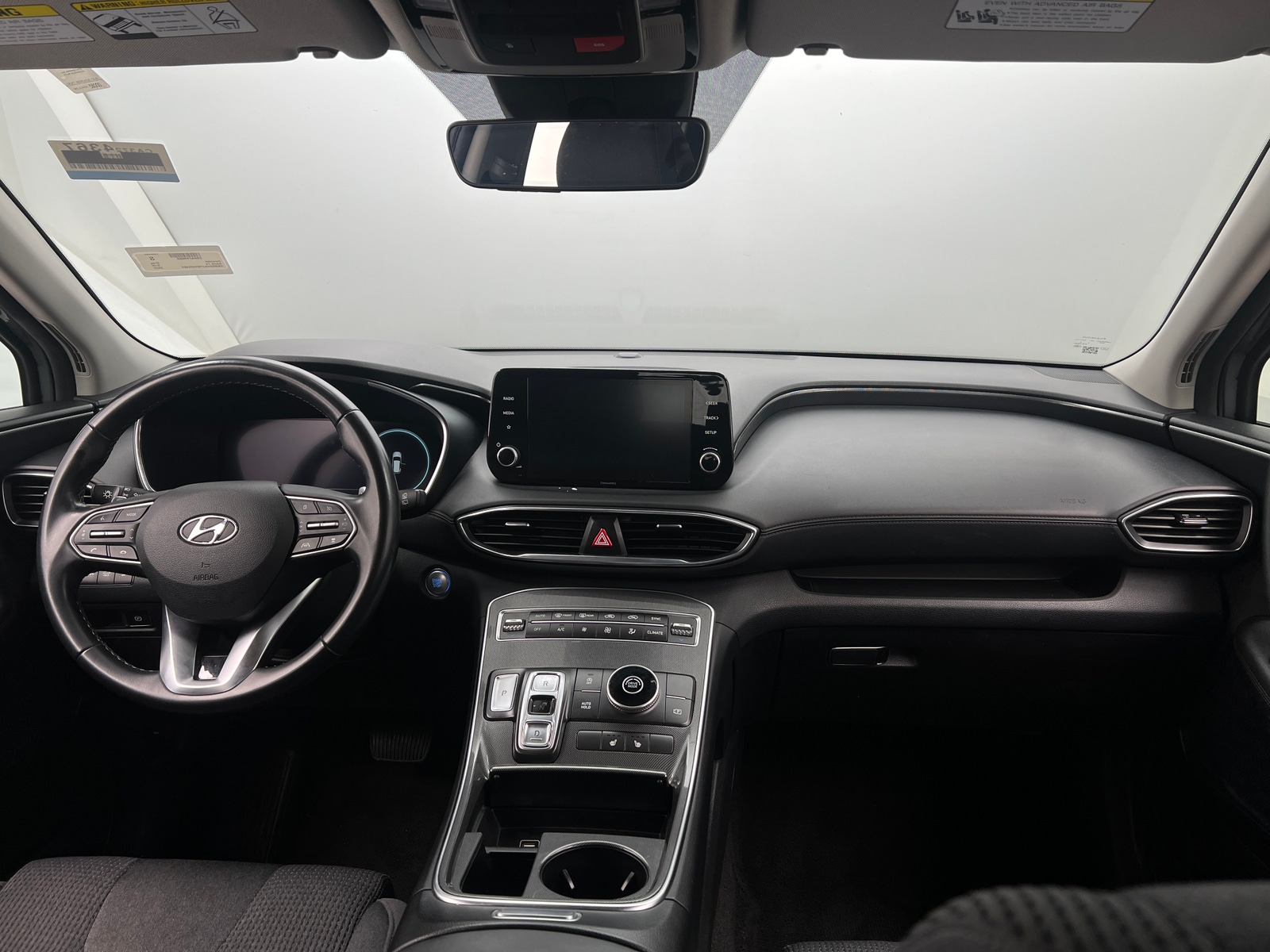 Thumbnail: 2022 Hyundai Santa Fe - 3