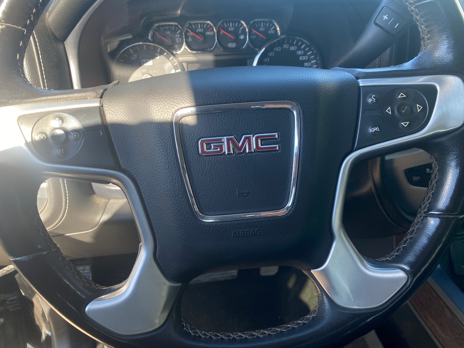 Thumbnail: 2015 GMC Sierra 3500 - 4